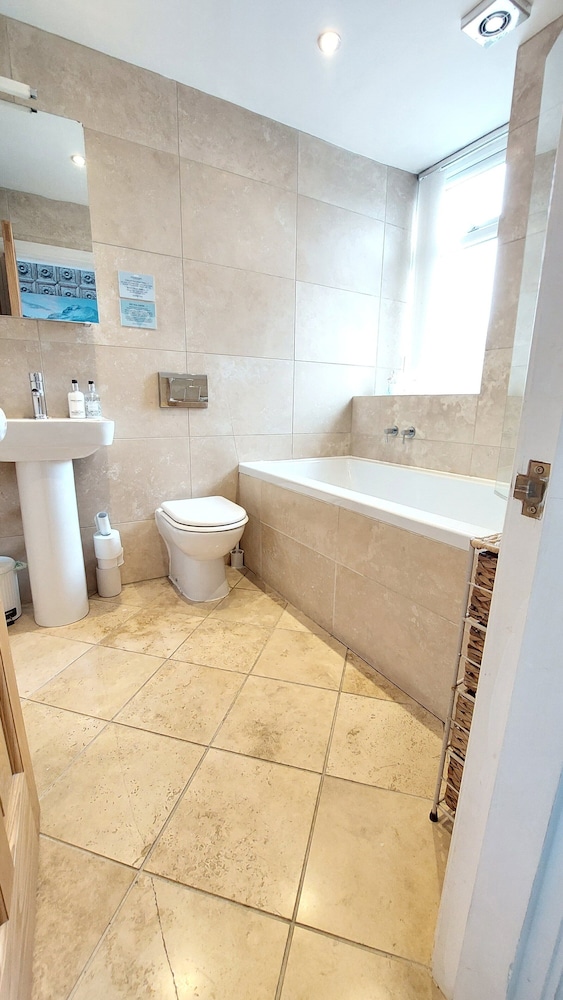 Invergarry Guest House 43/45