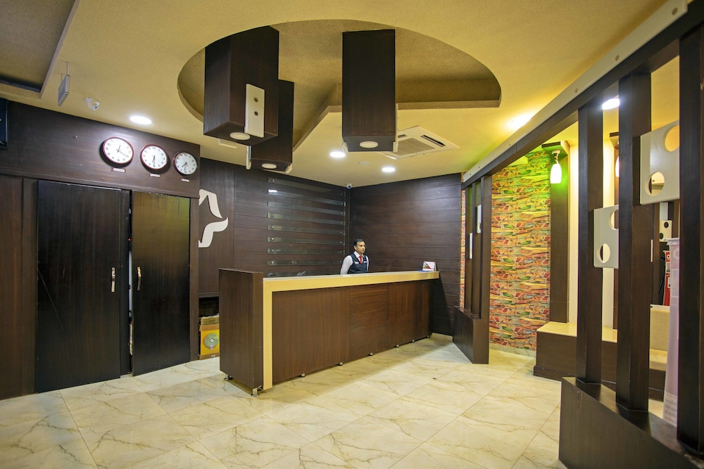 Star Emirates Inn 2/15