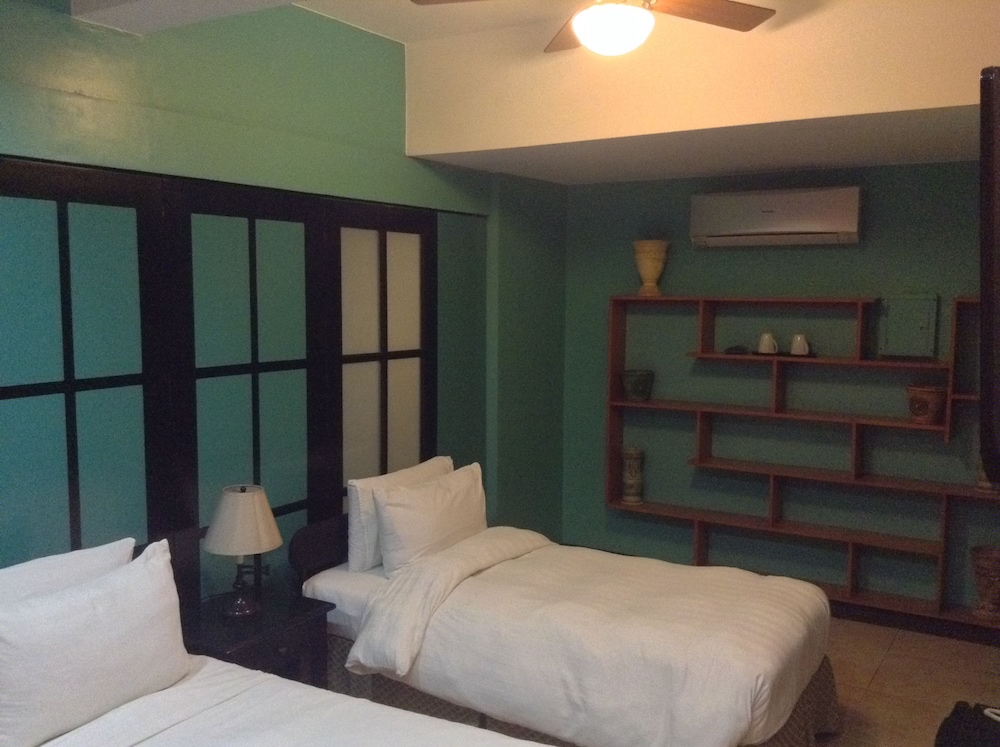 Lee Boutique Hotel 43/74
