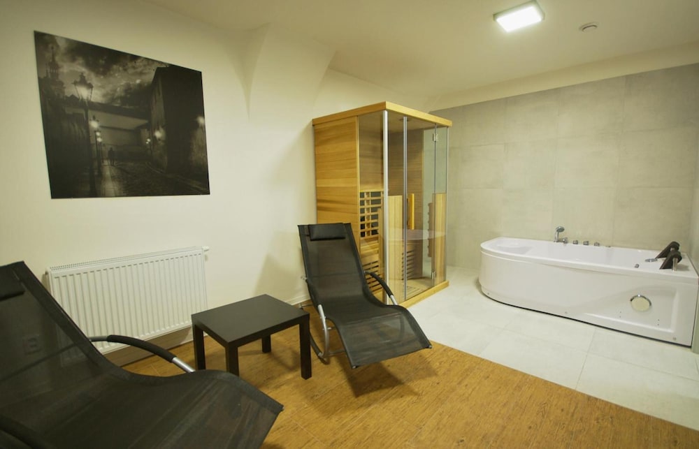 Adeba Hotel 27/49
