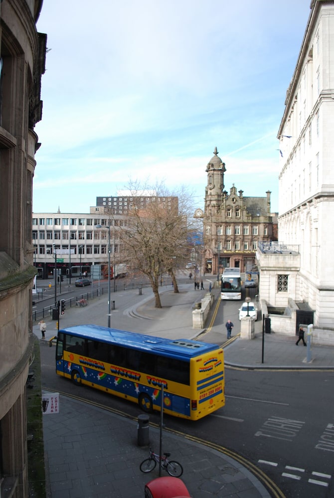 The Liverpool Inn Hotel 37/45