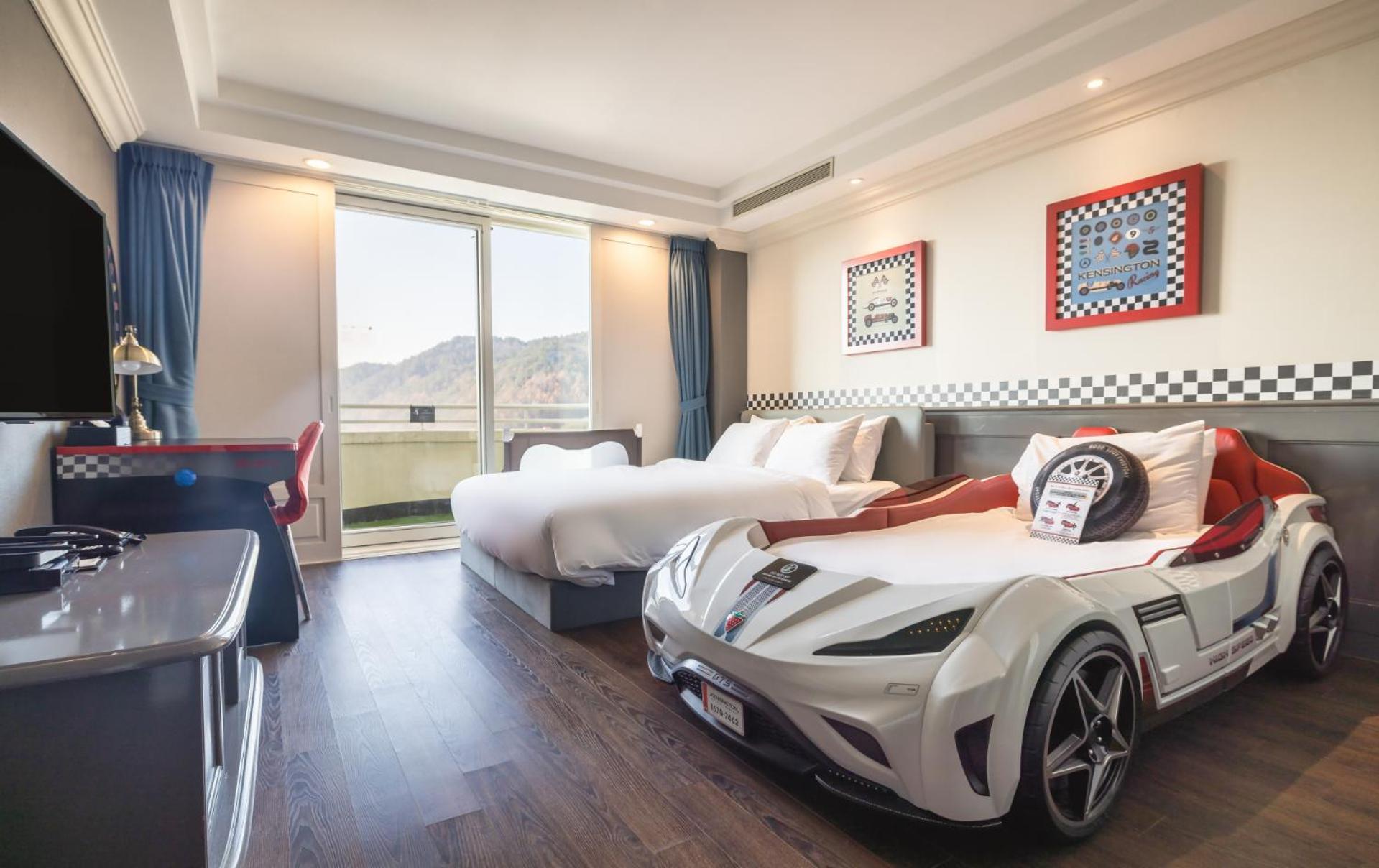 My Car, Deluxe, Double Bed