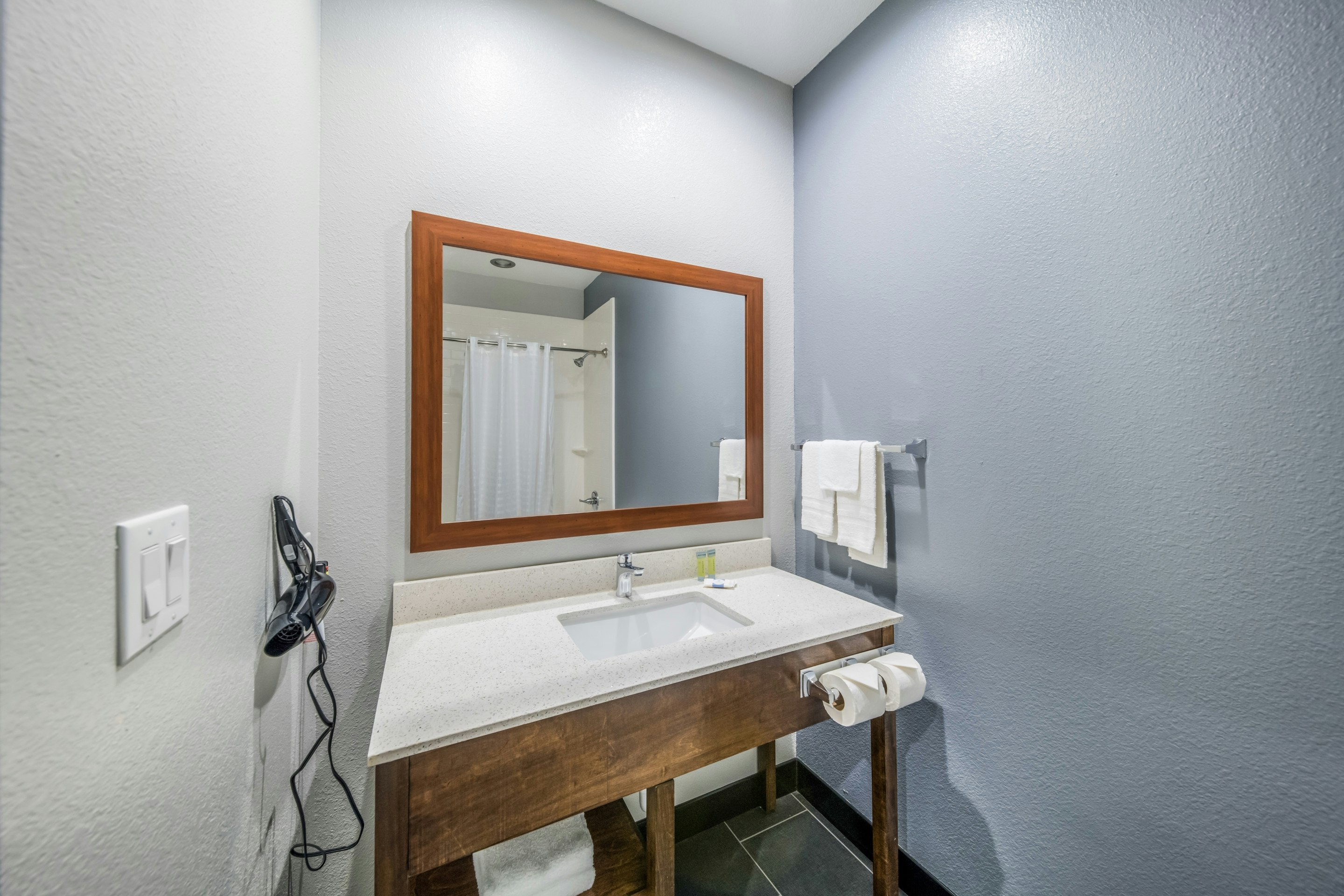 Scottish Inns Campus Fort Worth 20/20