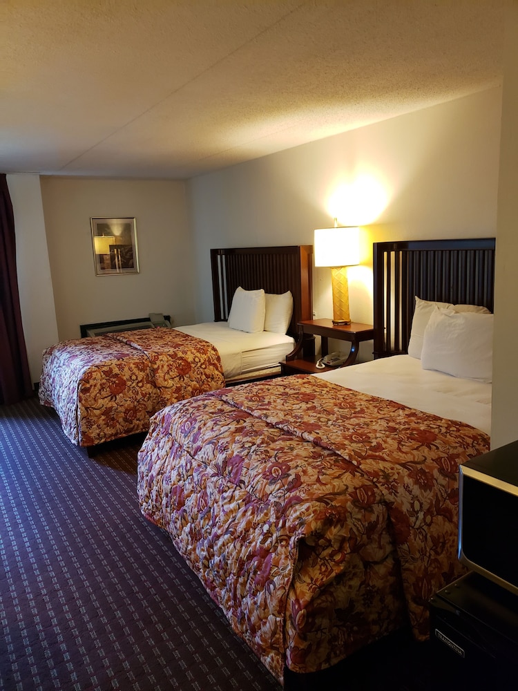 Select Inn Murfreesboro 5/60