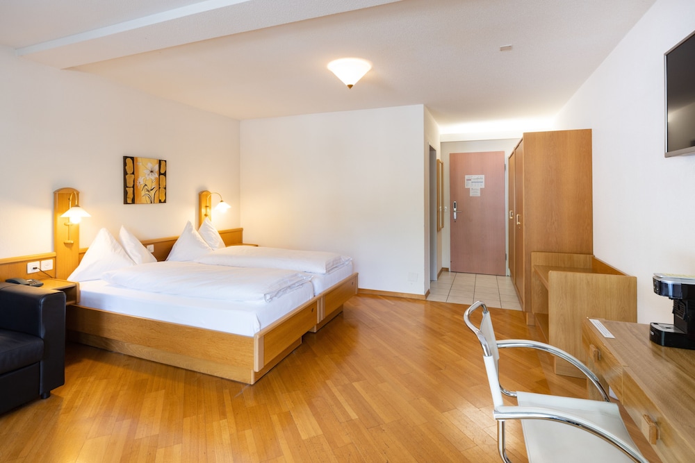 Strandhotel Seeblick 10/45