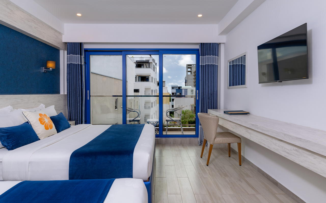 Deluxe Family Room with Balcony-Transfer Excluded