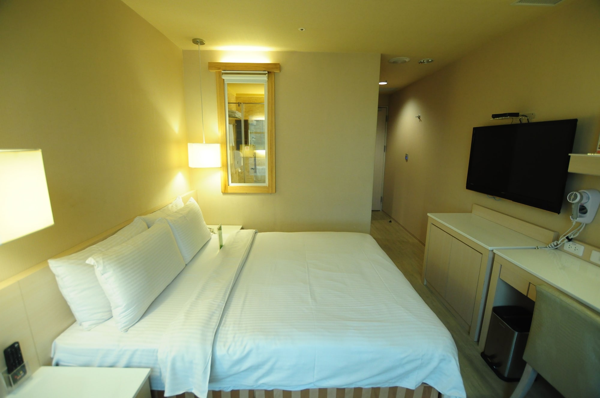 STANDARD, DOUBLE BED