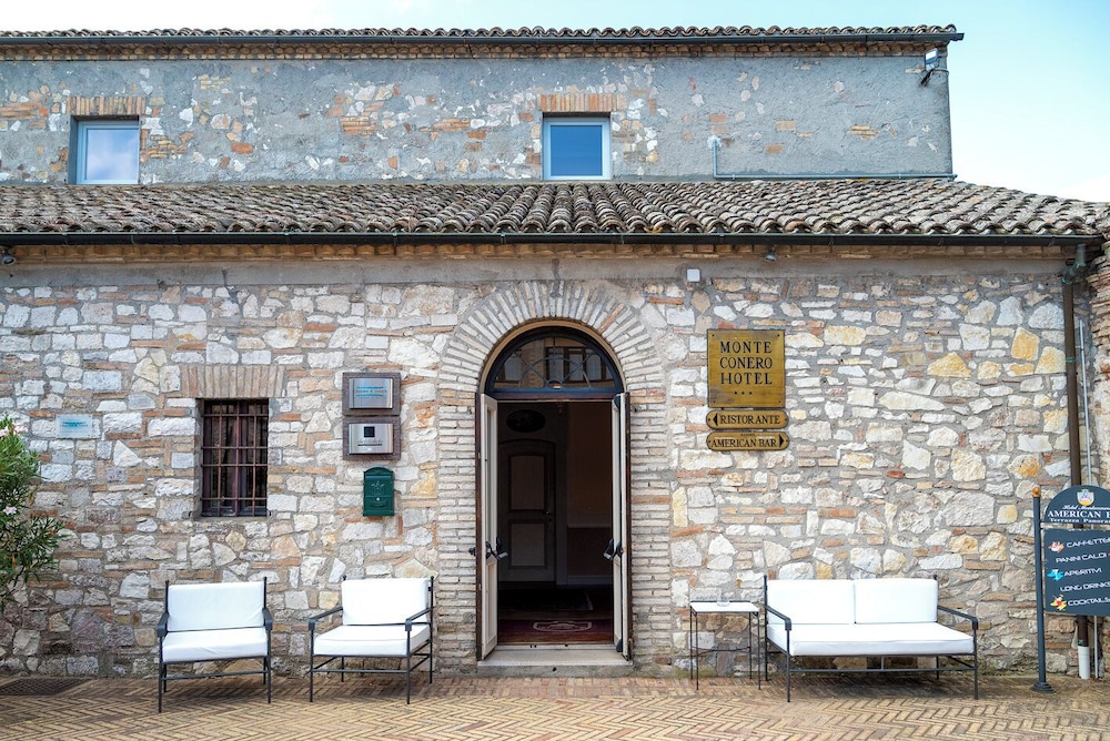 Hotel Monteconero 1/50