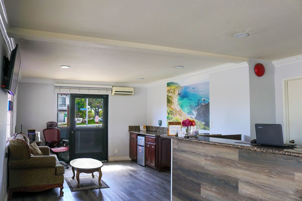 Orange Tustin Inn 14/62