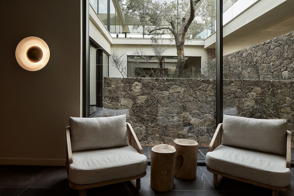 The Olivar Suites 31/50