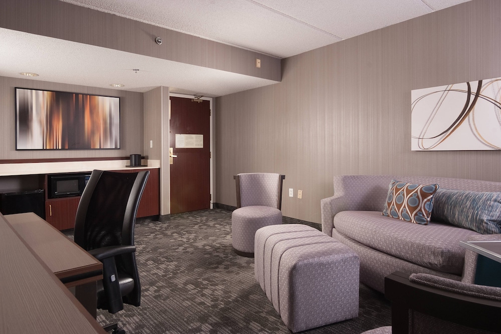 Courtyard by Marriott Greenville-Spartanburg Airport 27/42