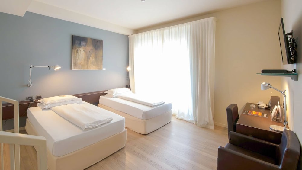 I Portici Hotel Bologna 32/49