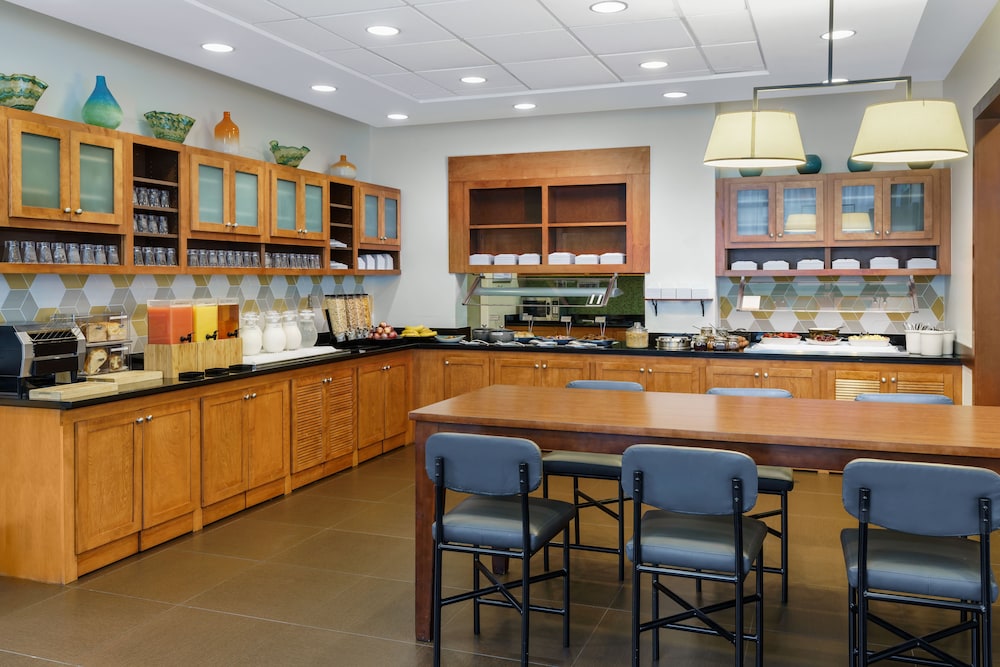 Hyatt Place Fort Lauderdale Airport - South & Cruise Port 28/44