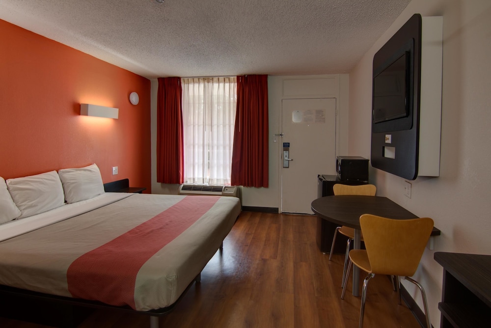 Motel6 West Monroe, LA 21/60