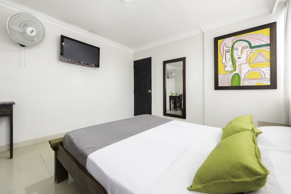 Room, Single, Single Bed