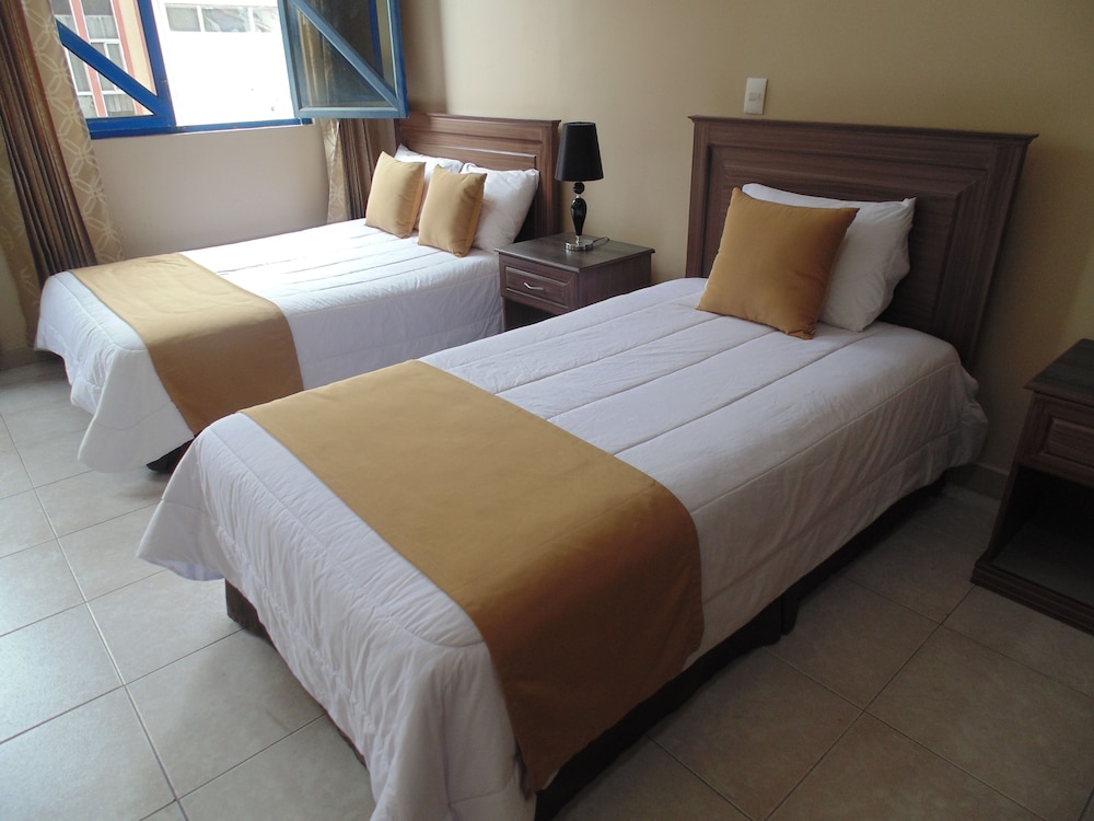 Las Penas Hotel 18/60