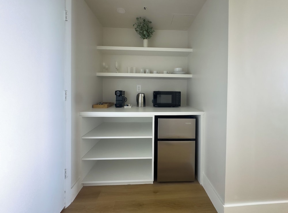 Miami Vacation Rentals - Coconut Grove 9/60