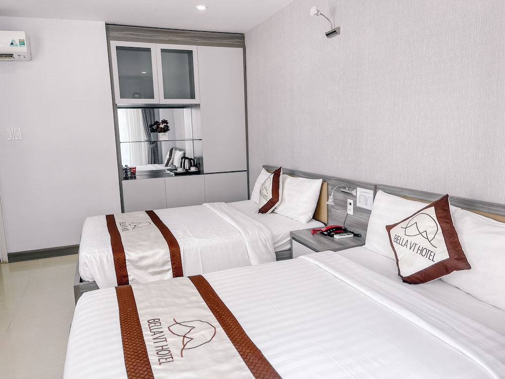 Bella Vt Hotel 28/81