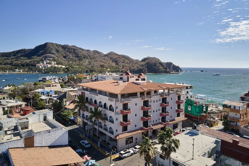 The Alondra Hotel 11/58