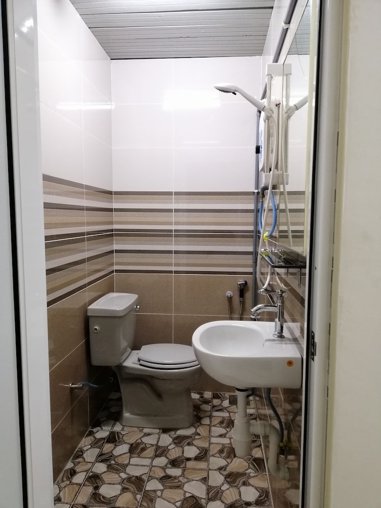 Kota Lodge Hotel 18/18