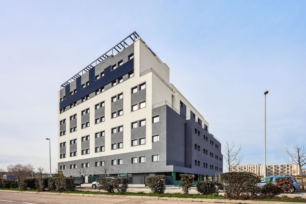 Ibis Styles Madrid Airport Valdebebas 1/50