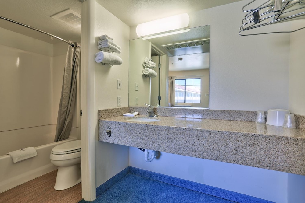 Motel6 Kingman, AZ - Route 66 East 38/63