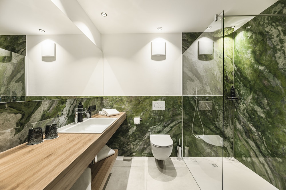 Garni and Apartments Planlim 47/50