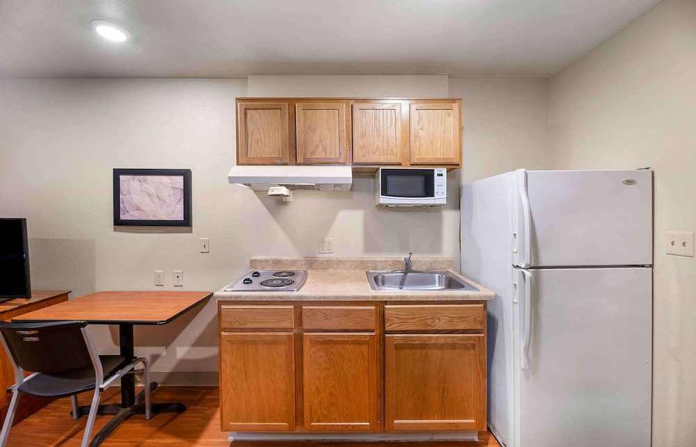 Extended Stay America Select Suites - Lubbock - South 28/36