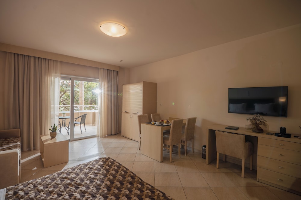 Molos Bay Hotel 28/50