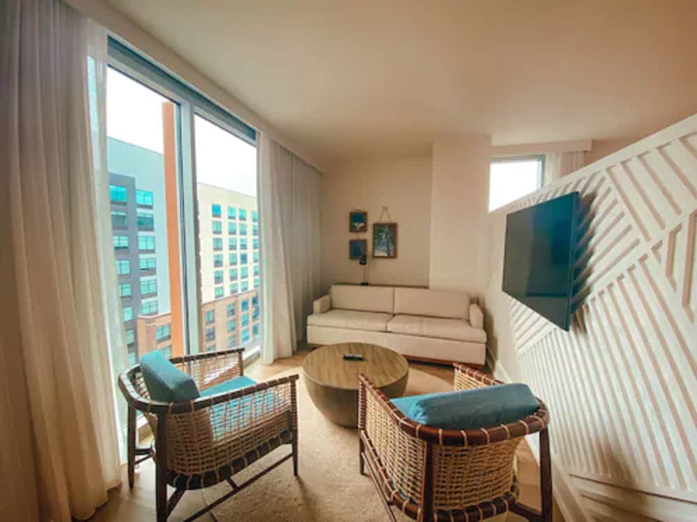 Margaritaville Hotel Nashville 40/66