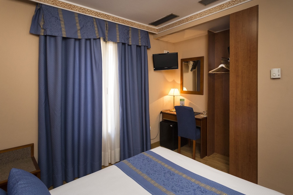 Hotel Dauro Premier 42/76