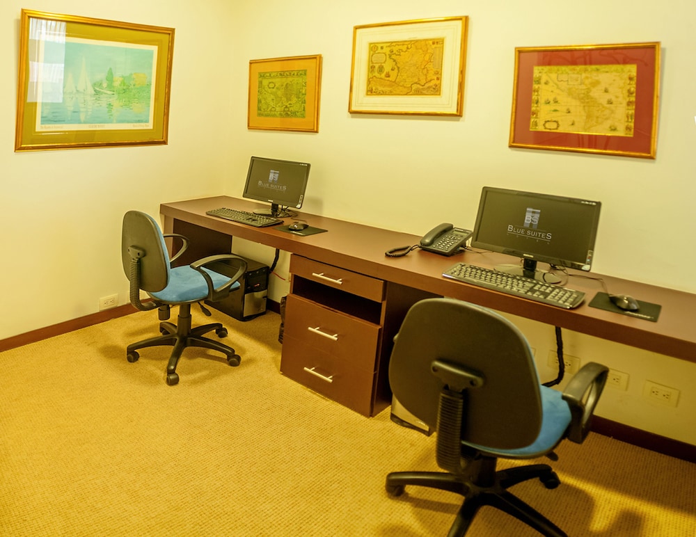 Blue Suites Hotel 44/47
