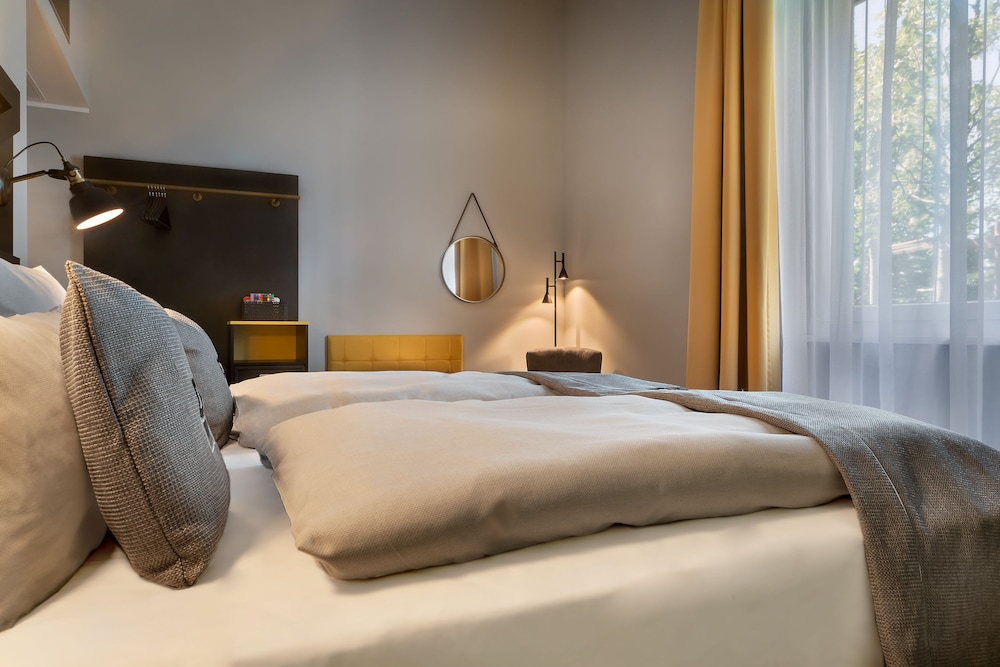 Holiday Inn - the niu, Fury Aschheim Messe, an IHG Hotel 20/68