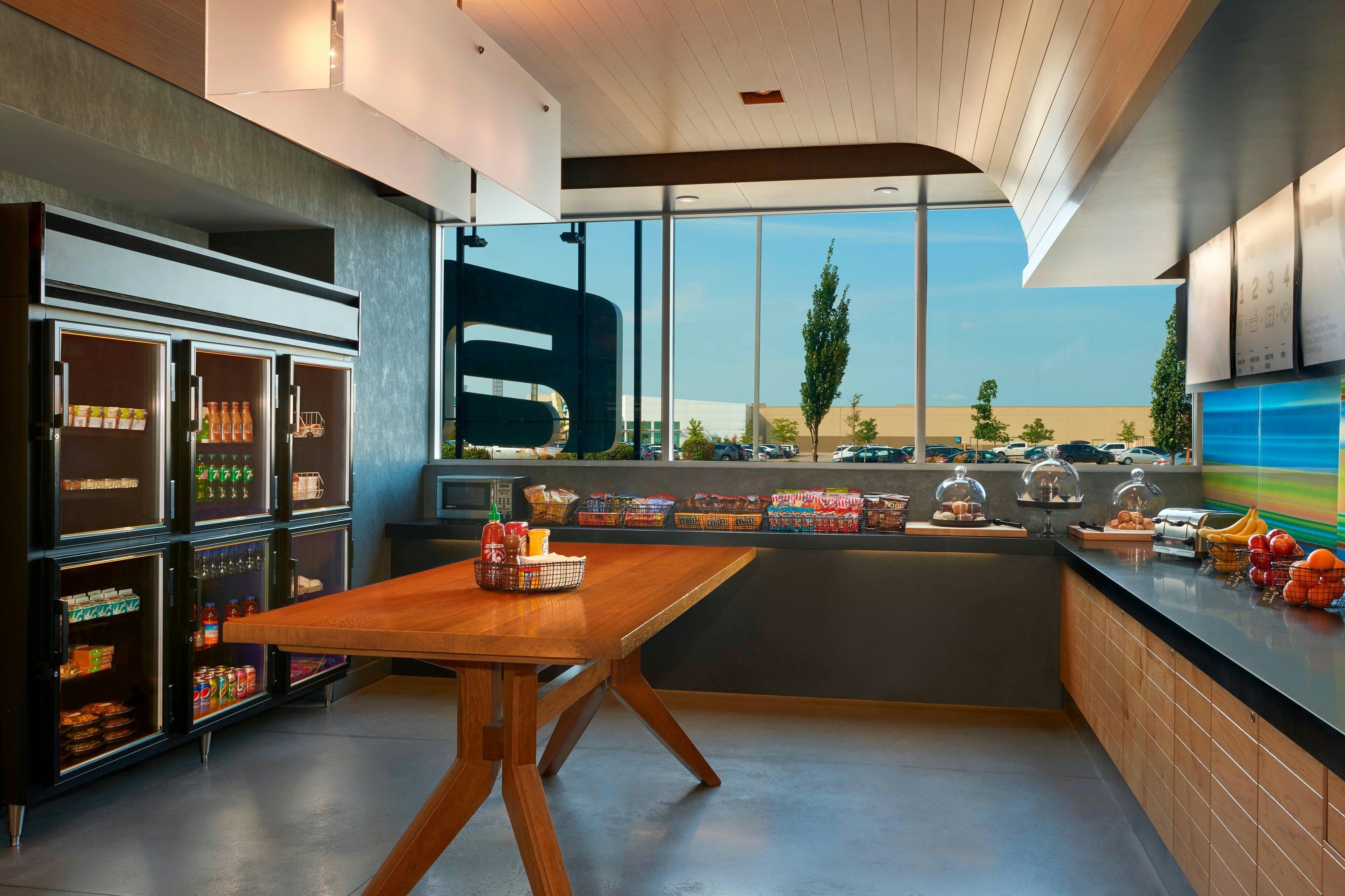 Aloft Vaughan Mills 1/2