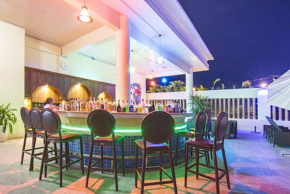 Phnom Penh Era Hotel 53/68
