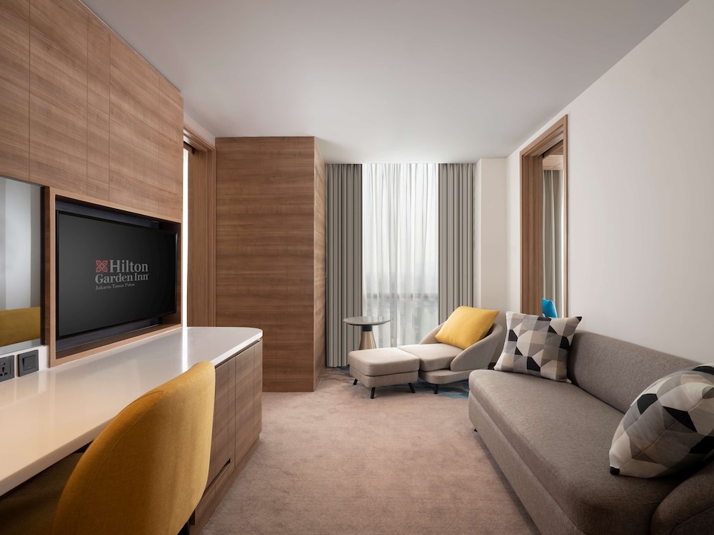 Hilton Garden Inn Jakarta Taman Palem 35/63