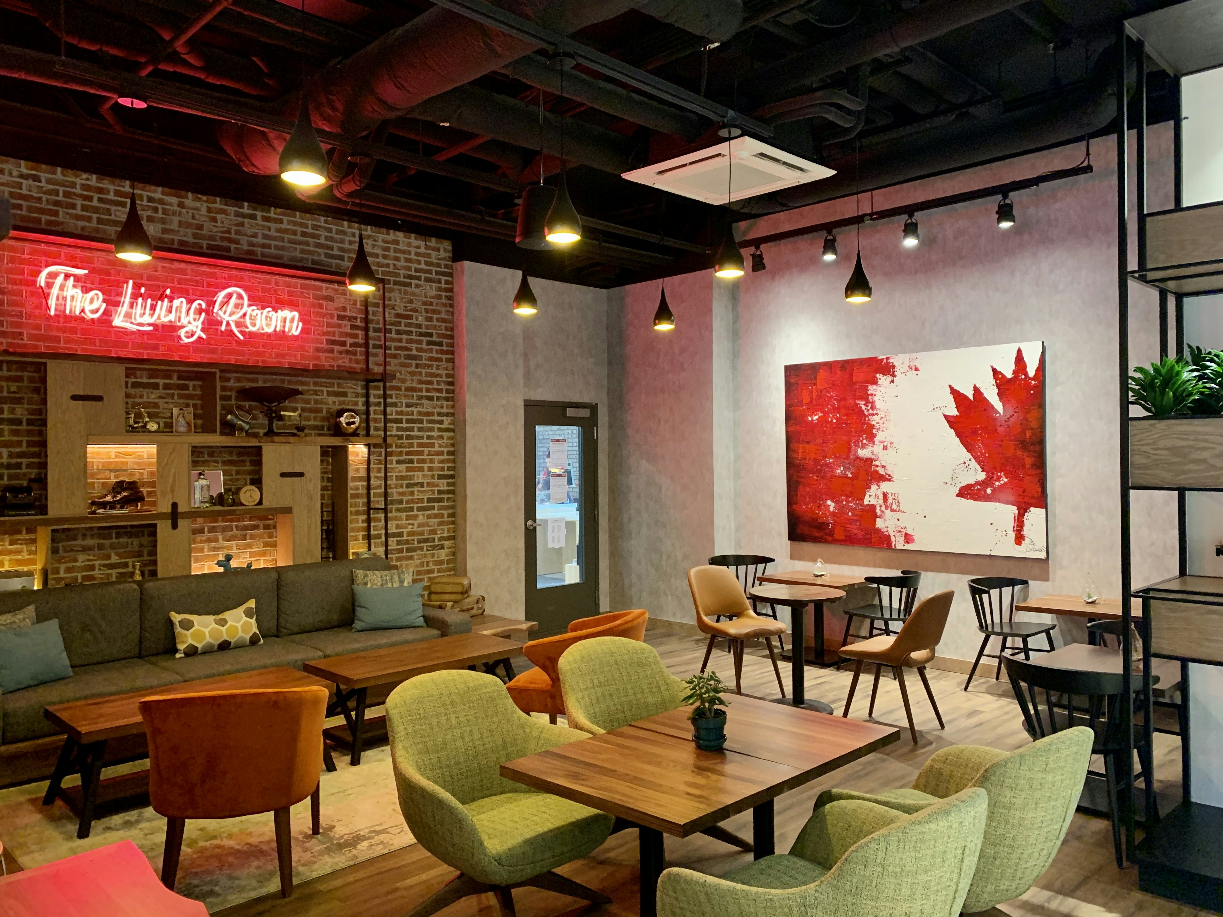 Canvas Moncton Tapestry Collection By Hilton 7/17