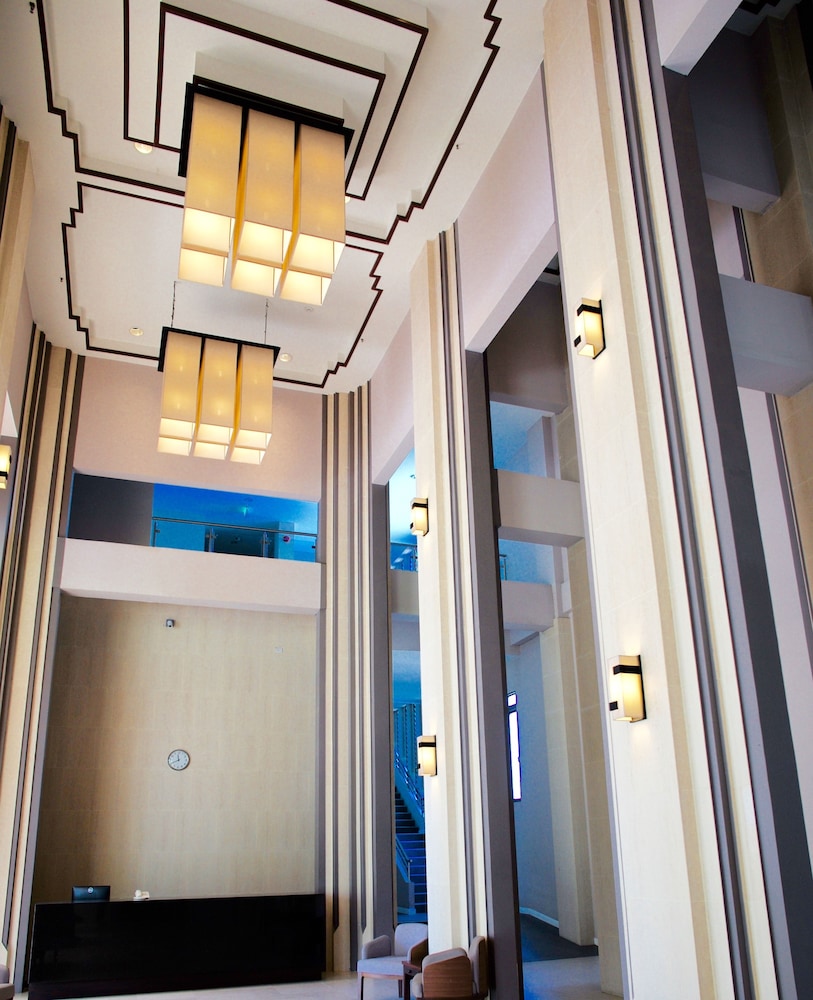 J. Park Hotel 19/62