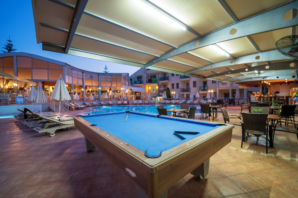 Belcehan Deluxe Hotel 21/50