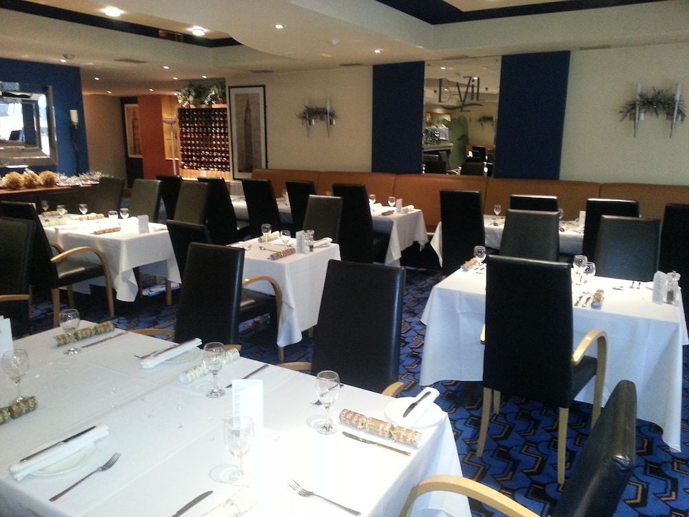 Windsor Hotel 17/30