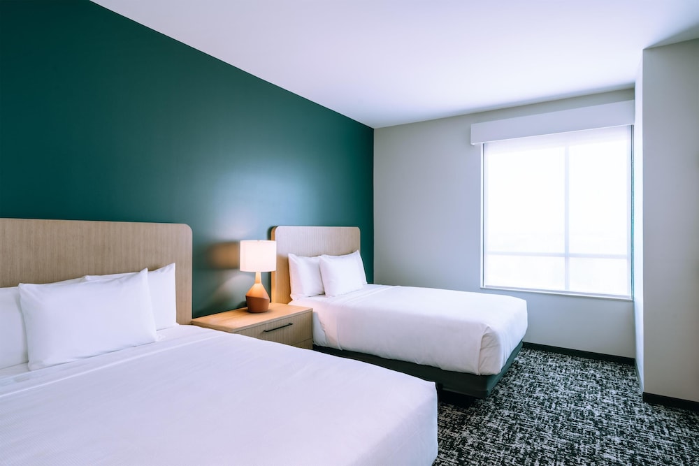 Hyatt House Ontario Airport 13/50
