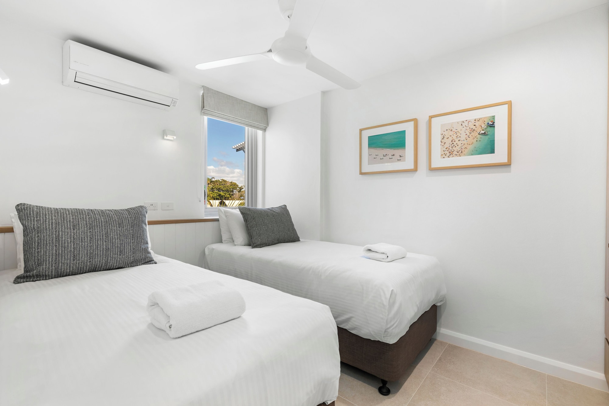 Deluxe, Apartment, King and Twin Beds
