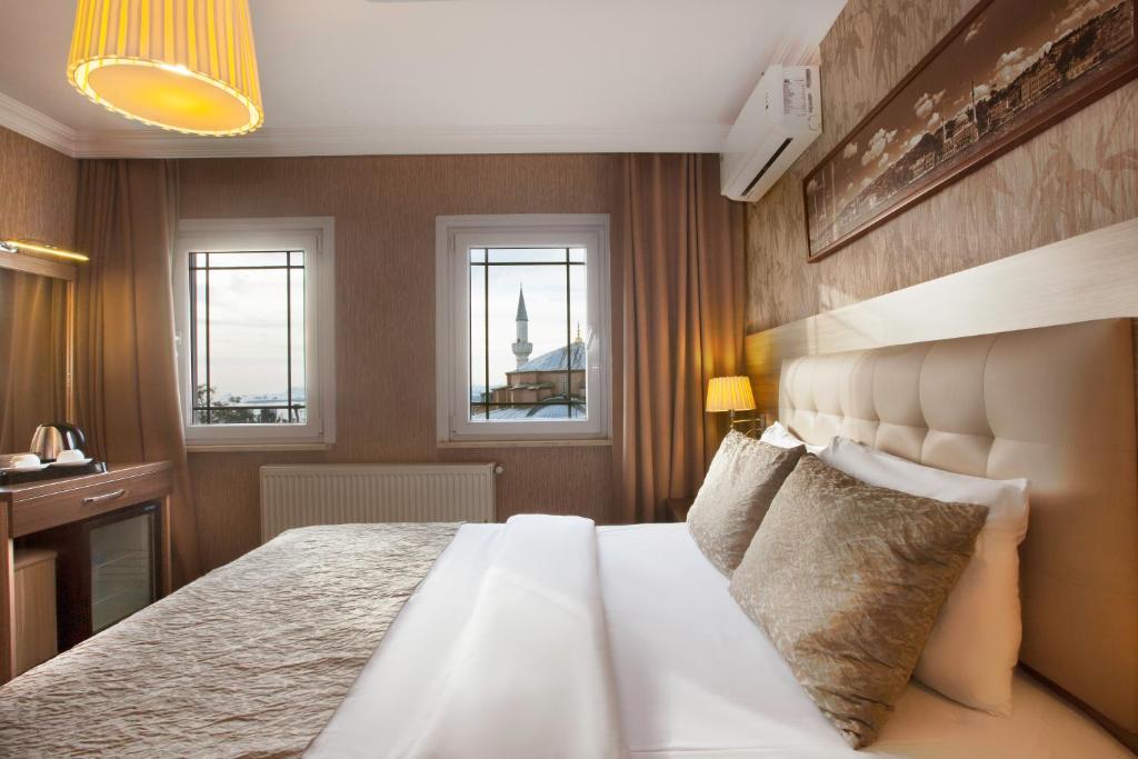 غرفة قياسية بسرير مزدوج بإطلالة على البحر، Sultanahmet Inn Hotel 2/3