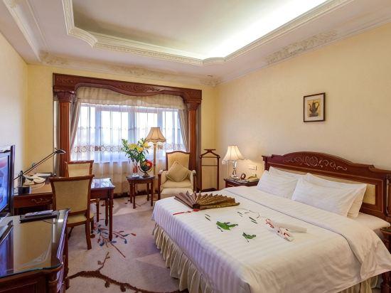 Deluxe, Double Bed, Tower View, East Wing