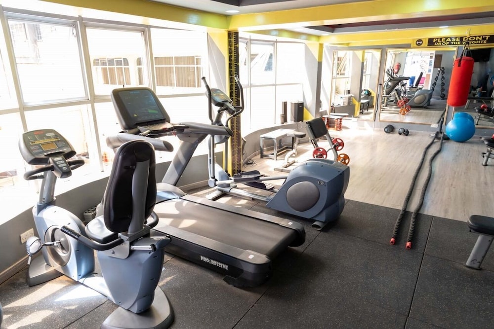 Hillcourt Resort Spa 44/76
