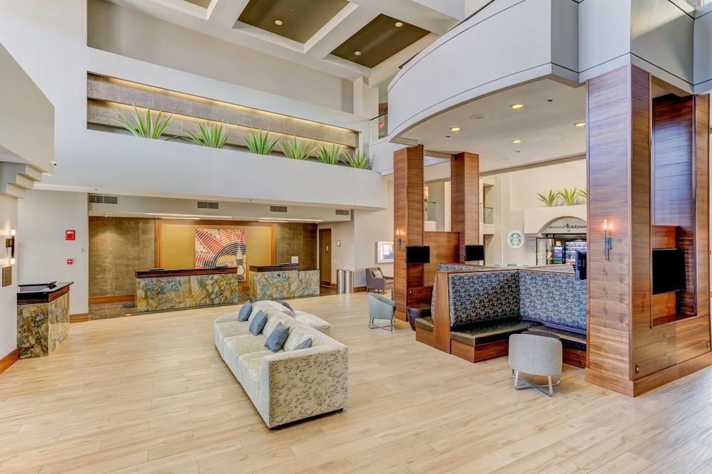 Hilton Phoenix Airport 32/56