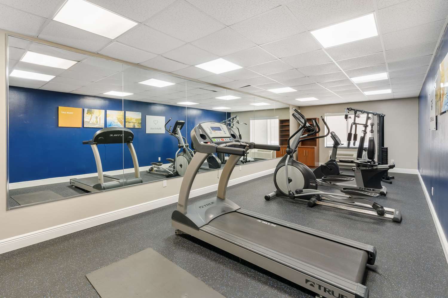 Comfort Suites West Jacksonville, FL 25/35