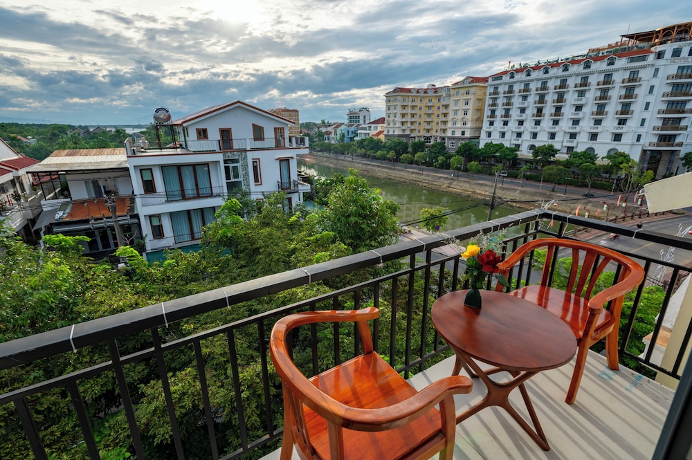 Hoi An Majestic Villa 70/76