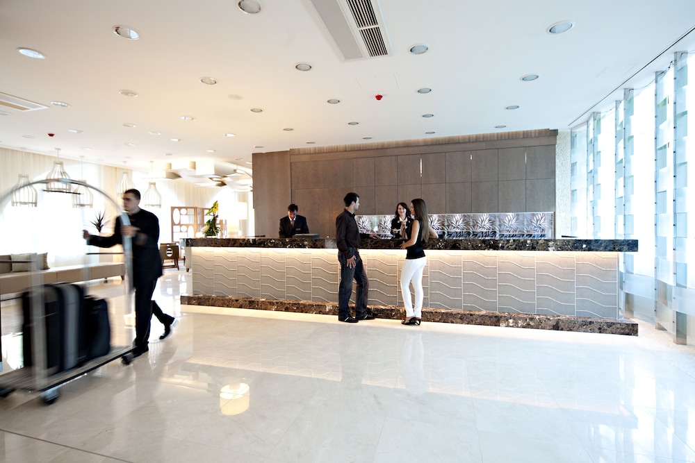 Hotel Zagreb - Health & Beauty 9/76