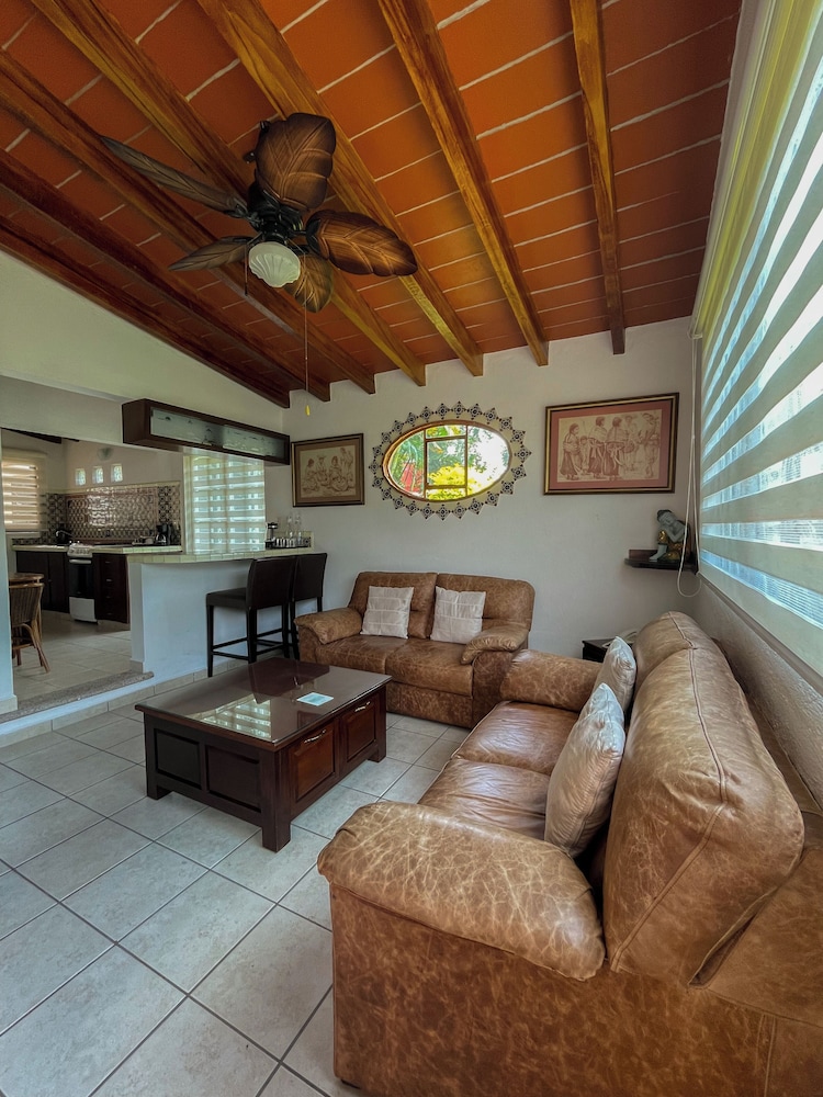 La Buena Vibra Wellness Resort and Spa 34/50